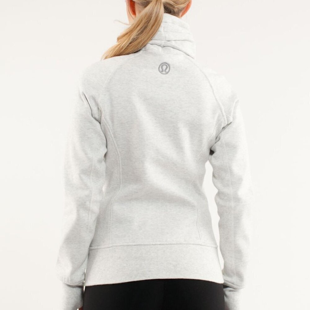 Lululemon Cuddle Up Jacket - Picture 2 of 16